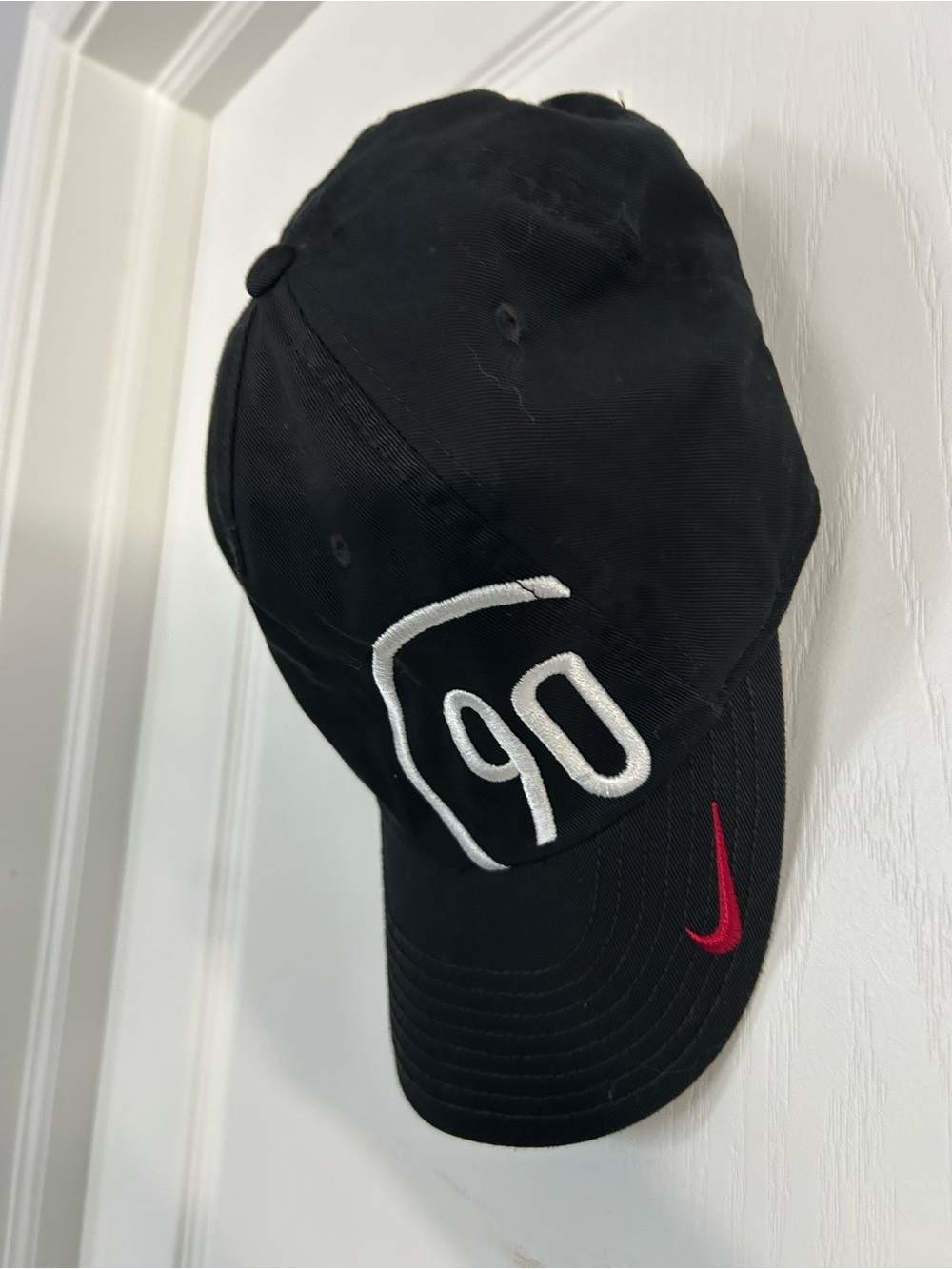 Nike Black Baseball Cap with White "90" Embroidery and Red Swoosh